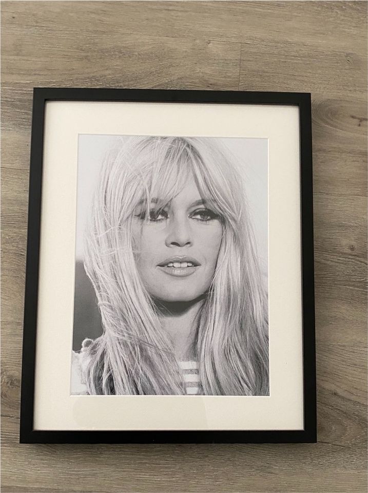 3 x Brigitte Bardot s/w Bild Ribba Ikea Bilderrahmen Rahmen Hygge in Detmold