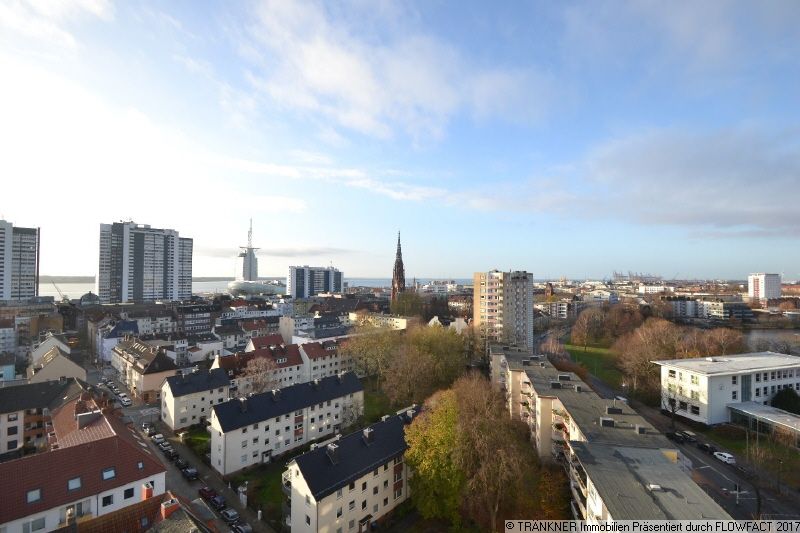 Kleines, Penthouse mit super Ausblick in Bremerhaven