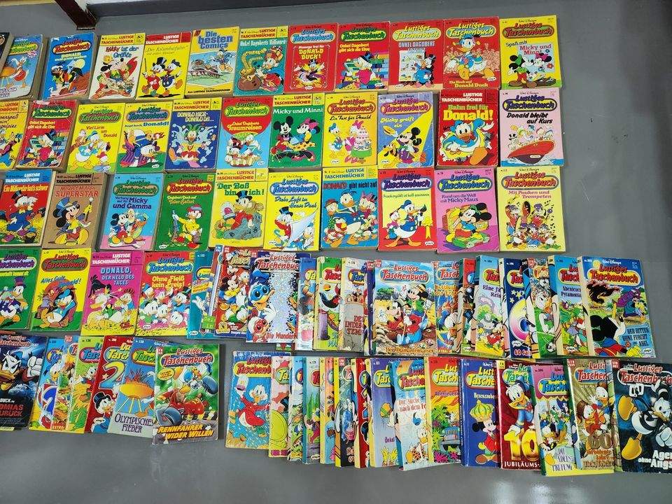 Taschenbücher konvolut Donald Duck, Micky Maus in Gelsenkirchen