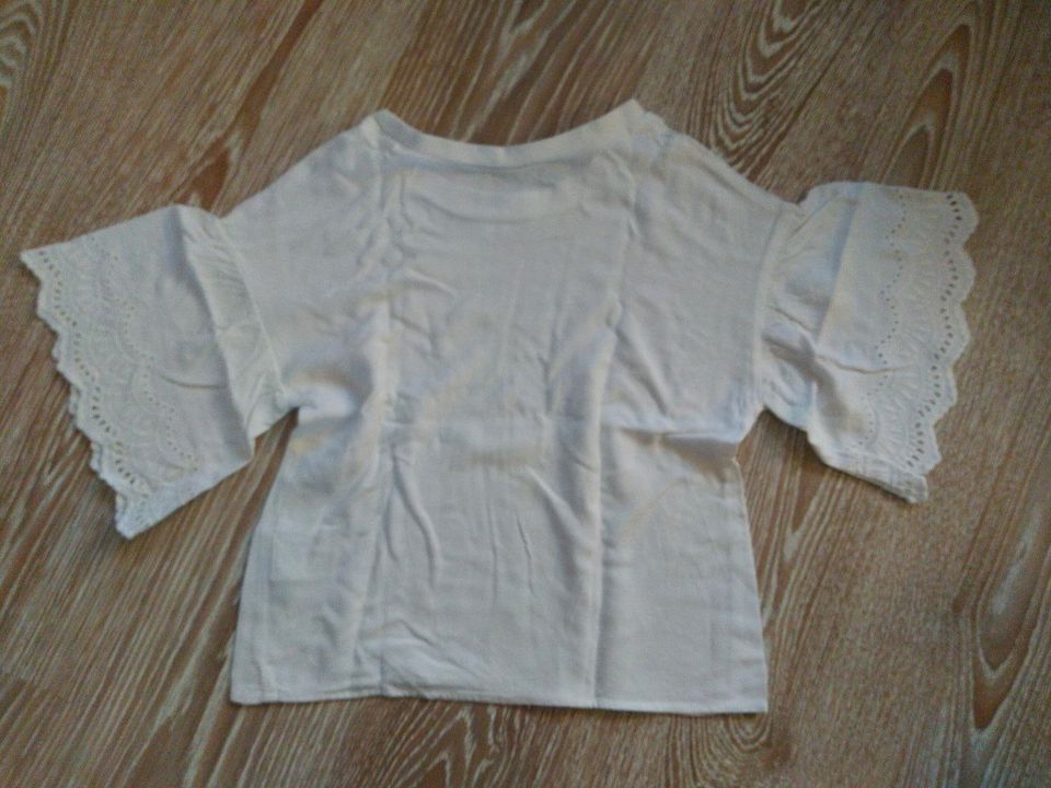 H&M T-Shirt Bluse weiß in Gr. 152 in Leverkusen