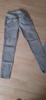 Tredy Jeanshose grau im Used-Look slim Nordrhein-Westfalen - Enger Vorschau