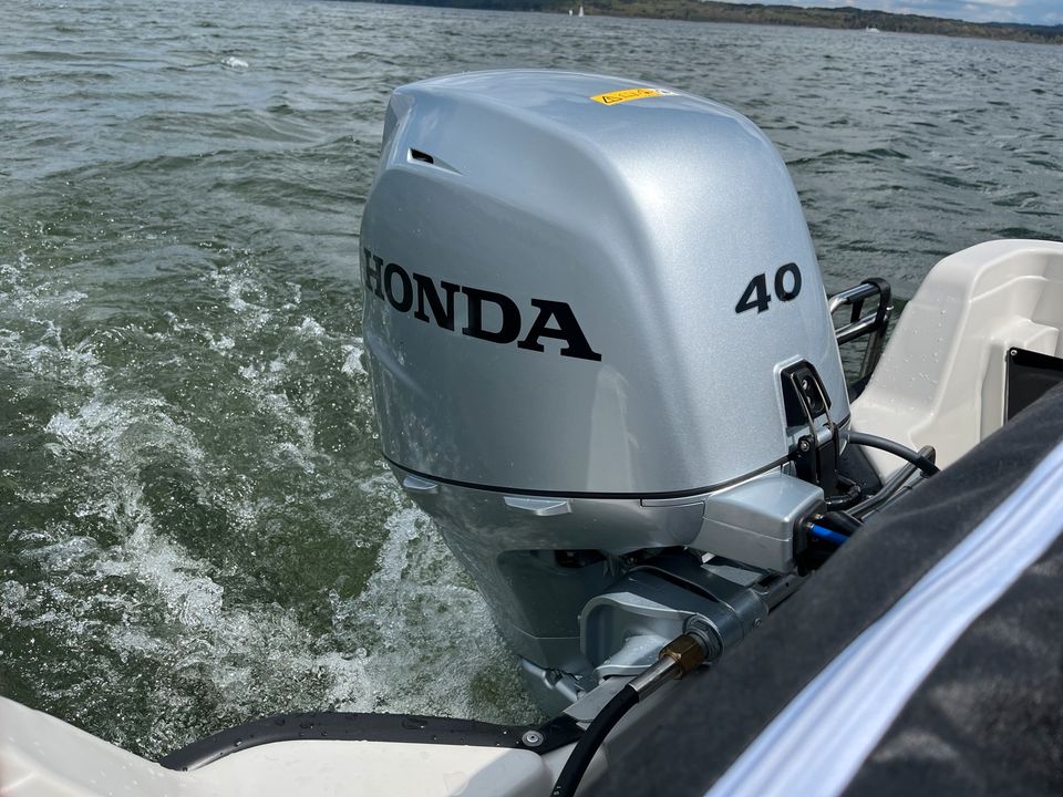 TERHI 450 SLOEP Motorboot Honda 40 Garantie Trailer Neuzustand in Schondorf am Ammersee