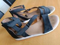 Mädchen Damen Sandalen, schwarz weiß Gr. 39 Nordrhein-Westfalen - Stadtlohn Vorschau