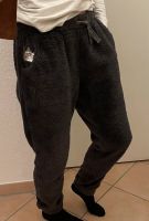 Gemütliche Bequeme warme Kuschel Hose Jogginghose grau S 36/38 Herzogtum Lauenburg - Wentorf Vorschau