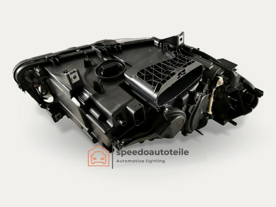 BMW F10 F11 FACELIFT SCHEINWERFER LINKS USA VOLLLED ADAPTIVE TOP! in Neu-Isenburg