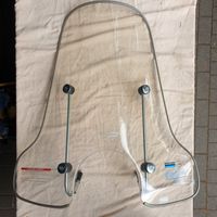 VESPA Granturismo Windschild hoch original Scheibe Topzustand Nordrhein-Westfalen - Oer-Erkenschwick Vorschau