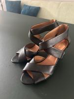 Ledersandalen / Riemchen-Sandalen schwarz mit Absatz 7cm Bayern - Aschaffenburg Vorschau