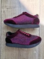 Sneaker Gr 39 Rot Glitzer Steine Schuhe Samt Schuhe Sportschuhe Leipzig - Schönefeld-Abtnaundorf Vorschau