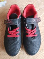 Neuw. Hallen Sportschuh Gr. 33 Futsal schwarz rot Wandsbek - Hamburg Farmsen-Berne Vorschau