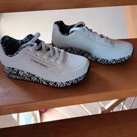 Skechers Damensneaker  weiß Gr.39 Baden-Württemberg - Neuler Vorschau
