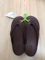 Crocs FlipFlops Badeschuhe NEU Iconic Comfort Niedersachsen - Gifhorn Vorschau