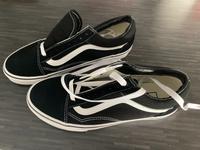 Neue Vans Sneaker Gr. 39 Hessen - Trebur Vorschau