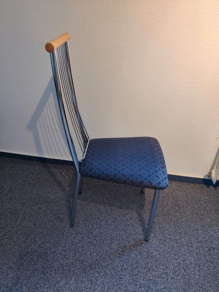 Stuhl, gepolsterter Stuhl, Küchenstuhl in Baunatal
