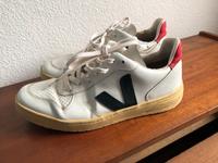 Veja Sneaker Unisex Größe 43 Saarland - Blieskastel Vorschau