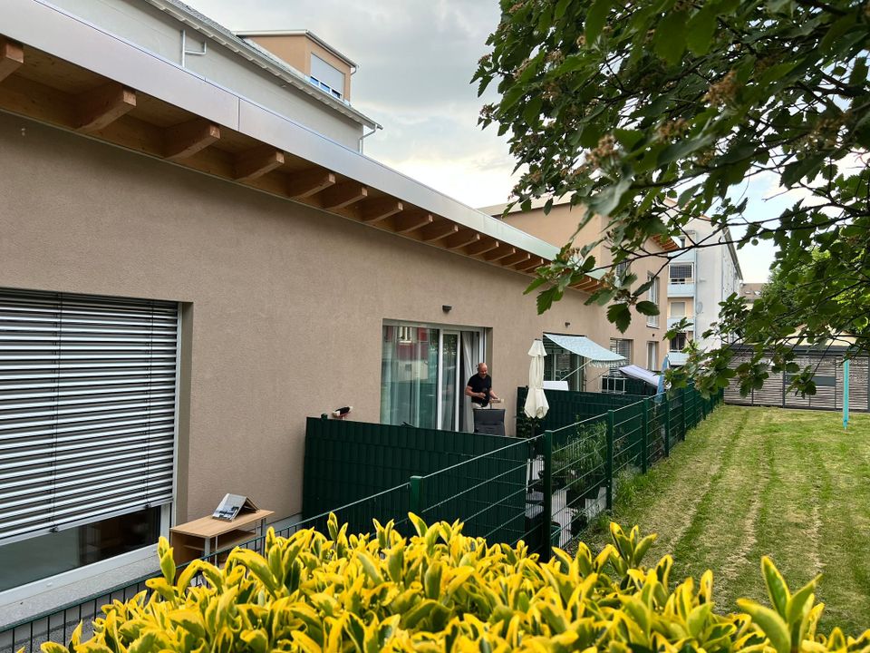 Neubau Energiehaus - Studio Wohnung - 2mins von Tram in Weil am Rhein