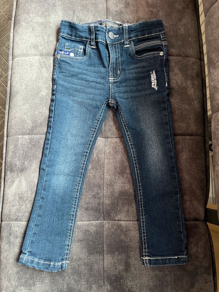 Neue Jeans von RG512 Gr. 104 in Nürnberg (Mittelfr)