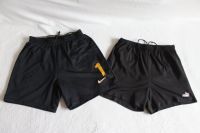 zwei kurze Hosen, Trainingshosen, Torwarthose, schwarz, Gr.L u.8 Hessen - Lauterbach (Hessen) Vorschau