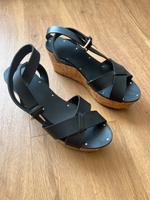 Sandalen von Stradivarius Gr. 38 Dresden - Neustadt Vorschau