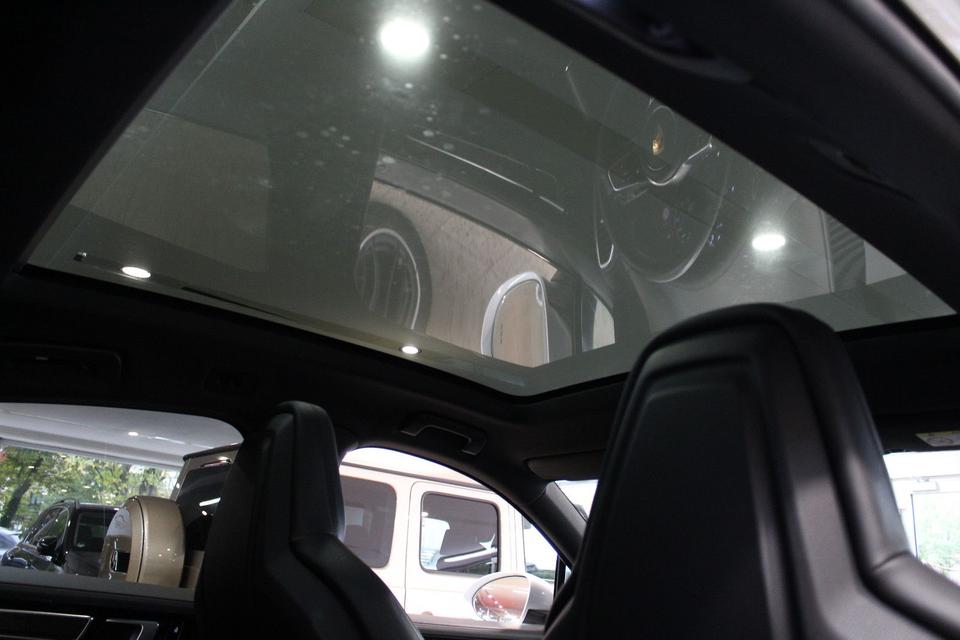 Porsche Cayenne V6"Coupe"Panorama"360°"HeadUp"SoftClose" in Hamburg