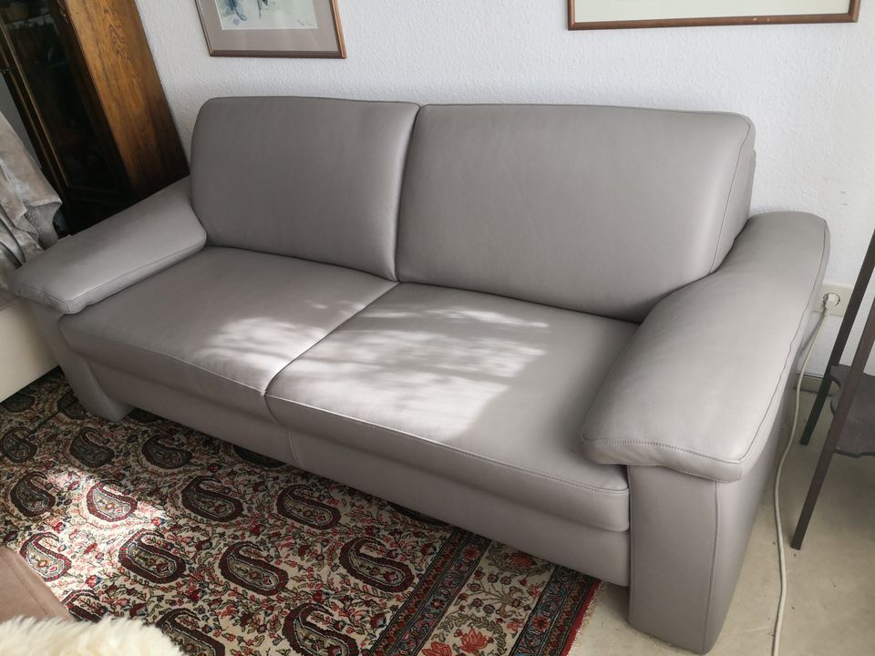 Echtleder Sofa zu verkaufen. in Köln