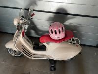 Kinder Vespa mit Helm zu verkaufen Nordrhein-Westfalen - Delbrück Vorschau