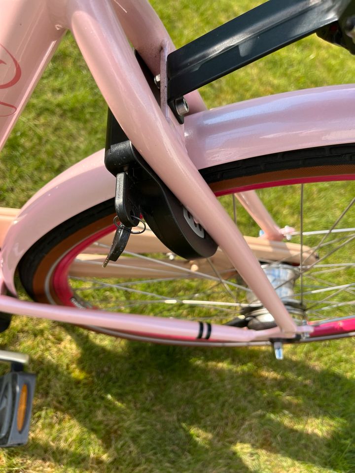 Gazelle Miss Grace Damenfahrrad Fahrrad 28 49er Rahmen rosa pink in Wolfsburg