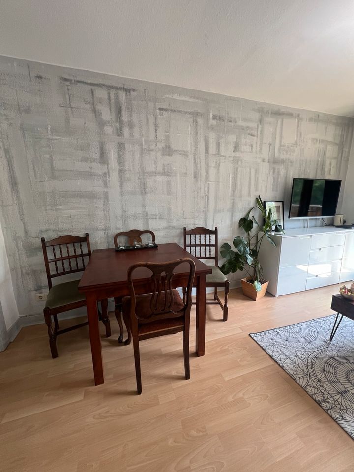 Vollausgestattete möblierte Wohnung für befristeten Zeitraum in Wuppertal