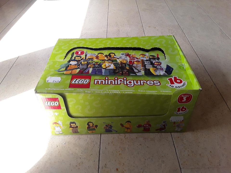 LEGO Minifigures Serie 4 Aufbewahrungs Box in Kottenheim