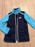 Nike Sportjacke 122, Trainingsjacke, Jogginganzug, Joggingjacke Sachsen - Plauen Vorschau