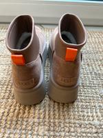 UGG Classic Mini Dipper Boot Gr. 39 Chestnut Nordrhein-Westfalen - Herdecke Vorschau