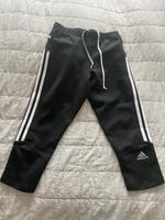 Adidas Lauf Tight schwarz 3/4 Größe M Herzogtum Lauenburg - Wentorf Vorschau
