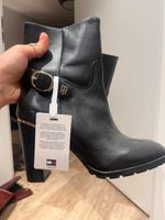 Tommy hilfiger Damenstifel Sachsen-Anhalt - Halle Vorschau