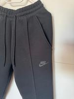 Nike fleece Jogger  Damenbekleidung Bayern - Seeshaupt Vorschau