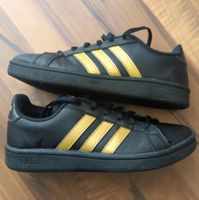 Adidas Sneaker schwarz neuwertig Gr. 37 Brandenburg - Hohen Neuendorf Vorschau