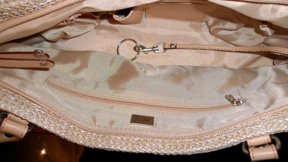 Betty Barclay Handtasche  Umhängetasche Taupe Neuwertig in Rheinböllen