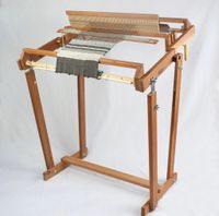 Fold & Go 20“ Rigid Heddle Loom Webstuhl inkl. Ständer NEU Baden-Württemberg - Steinen Vorschau