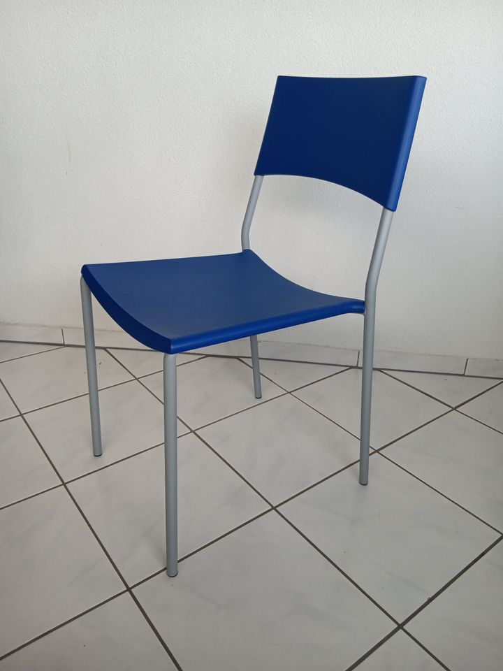 6 Stühle Kunststoff/Metall - blau/grau - Esszimmer/Küche in Hof (Saale)