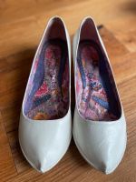 Pumps Irregular Choice weiß Größe 39 Baden-Württemberg - Aidlingen Vorschau