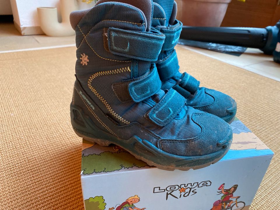 Lowa Kinderstiefel Größe 30 in Bad Tölz