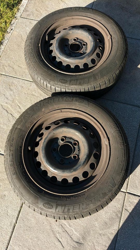 Michelin 185/65 R15 mit Felge vom W124 in Oldenburg