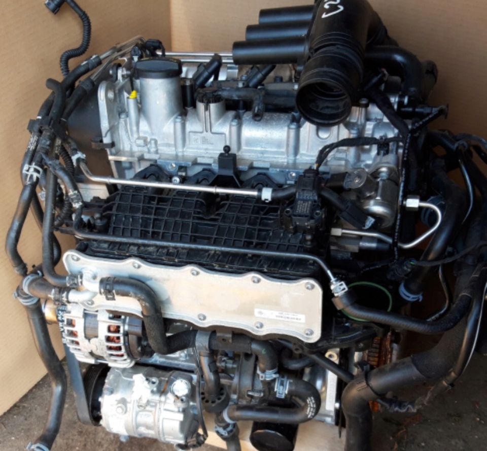 VW Sharan Bettle 1.4 TFSI Motor CZD Engine Moteur CZDA NEU in Hachenburg