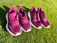 Adidas Sportschuhe Halbschuhe Laufschuhe lila Sachsen - Gröditz Vorschau