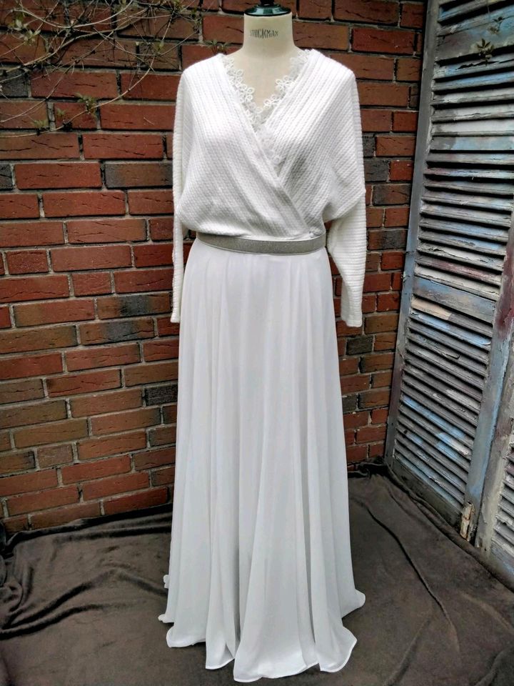 Hochzeit Brautkleid, zweiteilig Rock und Pullover 42/ 44 bzw. XL in Schüttorf