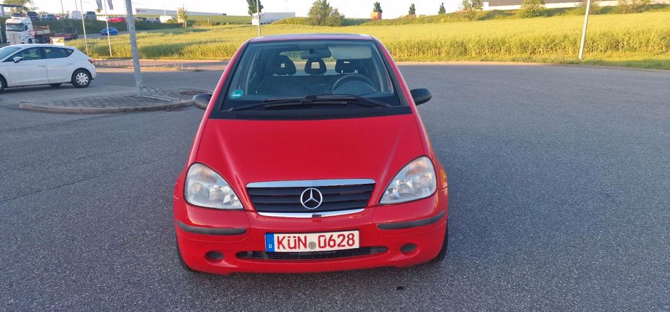 Mercedes Benz A klasse 140 mit neue tüv in Waldenburg