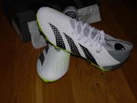 Adidas Fußballschuhe Predator ACCURACY.3 MG 44 ⅔ Nordrhein-Westfalen - Solingen Vorschau