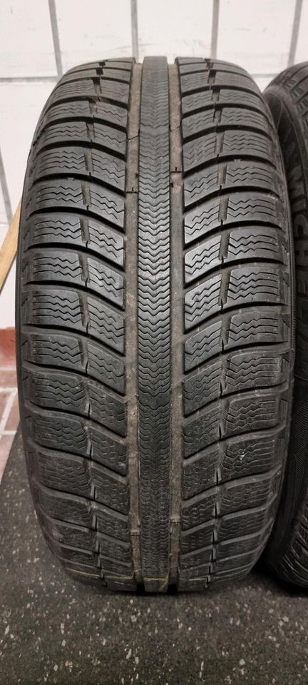 Mercedes W211 A2114015702 Felgen 7,5J x 16H2 ET42 Winter Michelin in Lage