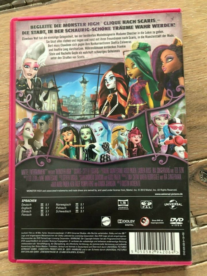 Monster High DVD "Scaris Monsterstadt der Mode" in Steinen