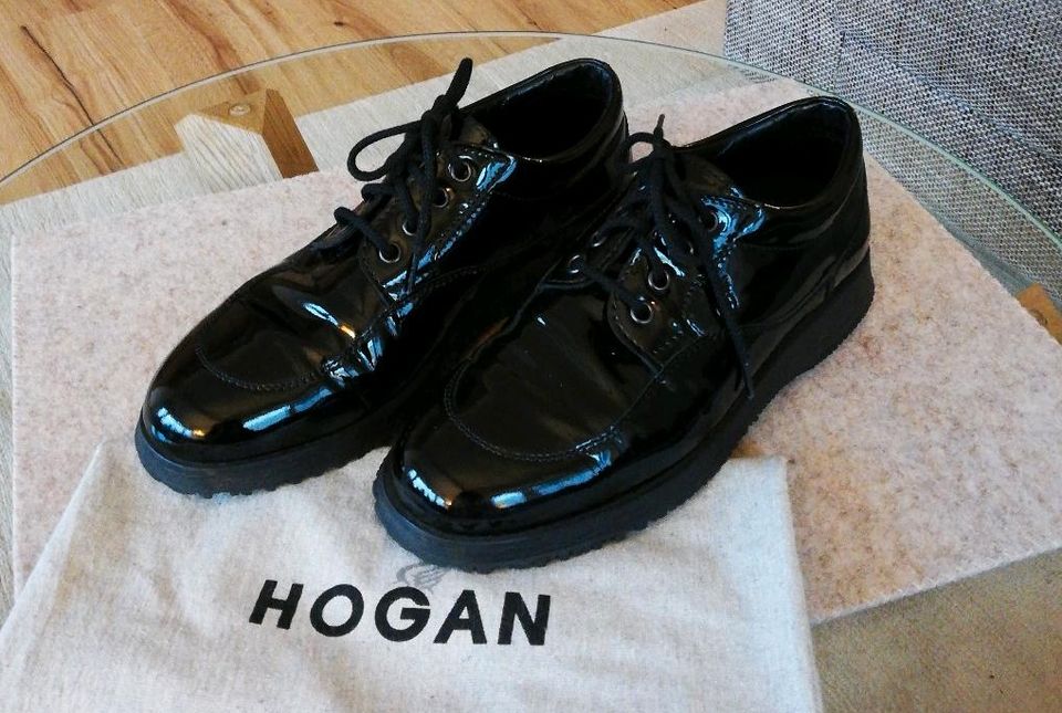 Hogan Lackschuh Schnürer schwarz Gr. 38,5 in Bielefeld