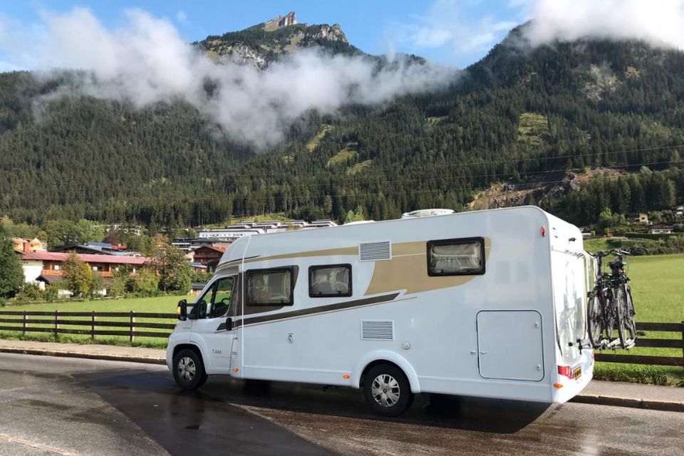 Reisemobil/ Wohnmobil mieten 4 Personen / Schlafplätze in Erfurt