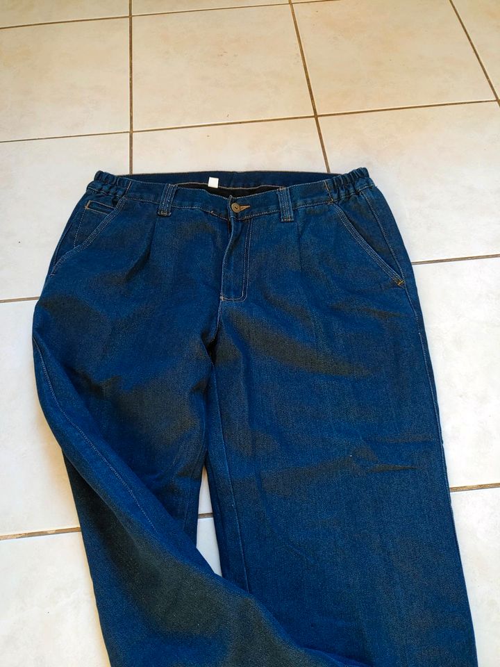 Thermo Jeans gr.54 * dunkelblau * unisex in Freienhagen 